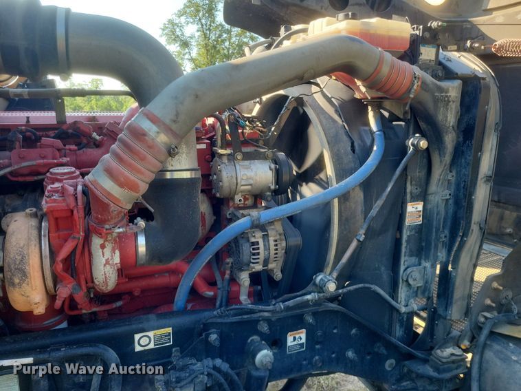 image for item DR4809 2017 Kenworth  W900 semi truck