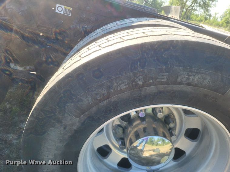 image for item DR4809 2017 Kenworth  W900 semi truck