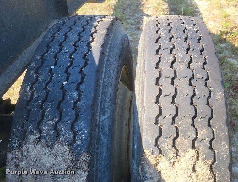 image for item DR4810 2013 McLendon log trailer 