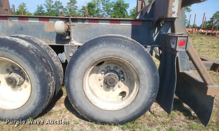 image for item DR4811 2011 McLendon log trailer 