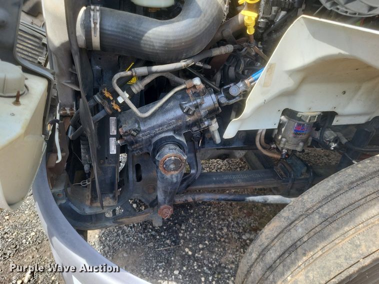 image for item DR4812 2012 International  TranStar 8600 semi truck