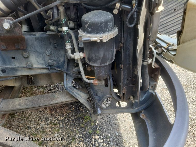 image for item DR4812 2012 International  TranStar 8600 semi truck