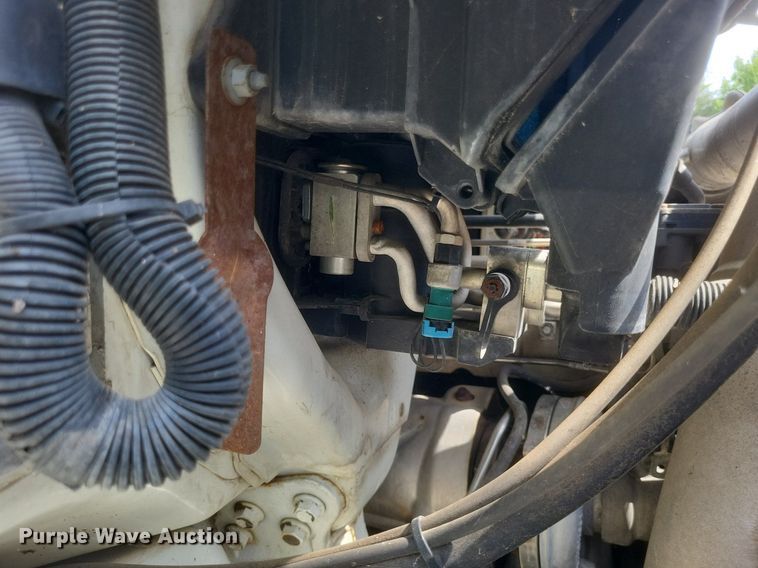 image for item DR4812 2012 International  TranStar 8600 semi truck