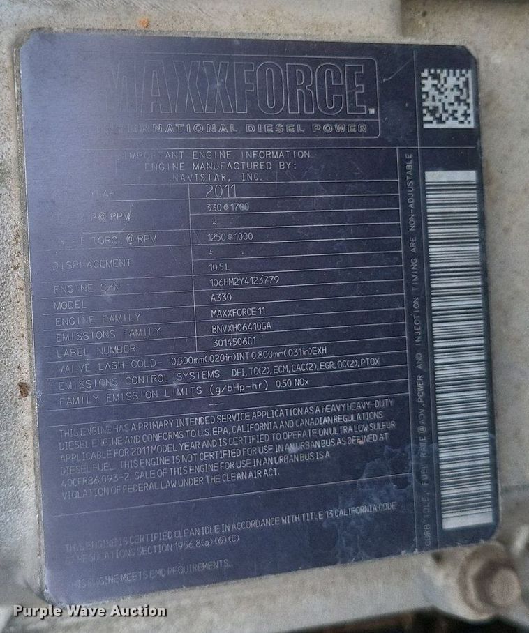 image for item DR4812 2012 International  TranStar 8600 semi truck