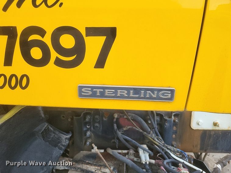 image for item DR4825 2005 Sterling L-Line truck cab and chassis