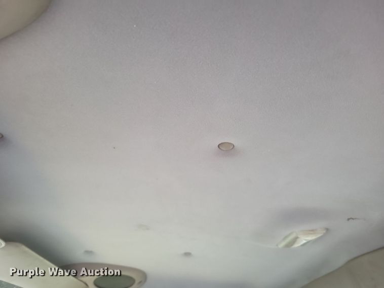 image for item DR4825 2005 Sterling L-Line truck cab and chassis