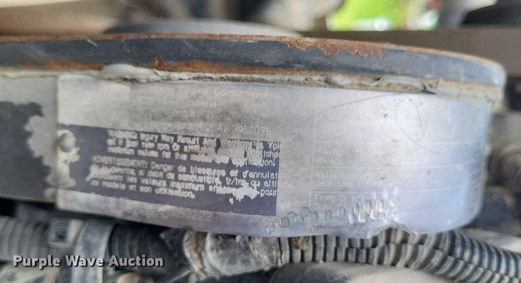 image for item DR4825 2005 Sterling L-Line truck cab and chassis