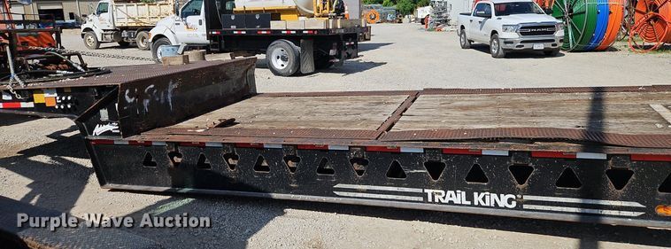image for item DR8631 2004 Trail King TK70HT 482 drop deck equipment trailer