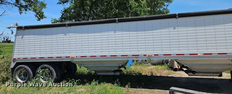 image for item DR8639 2009 Wilson DWH-500C grain trailer