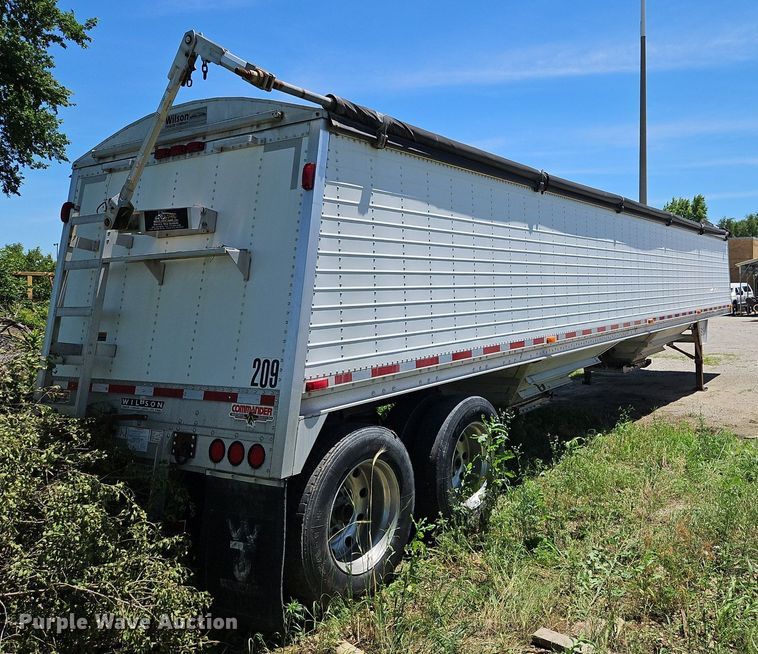 image for item DR8639 2009 Wilson DWH-500C grain trailer