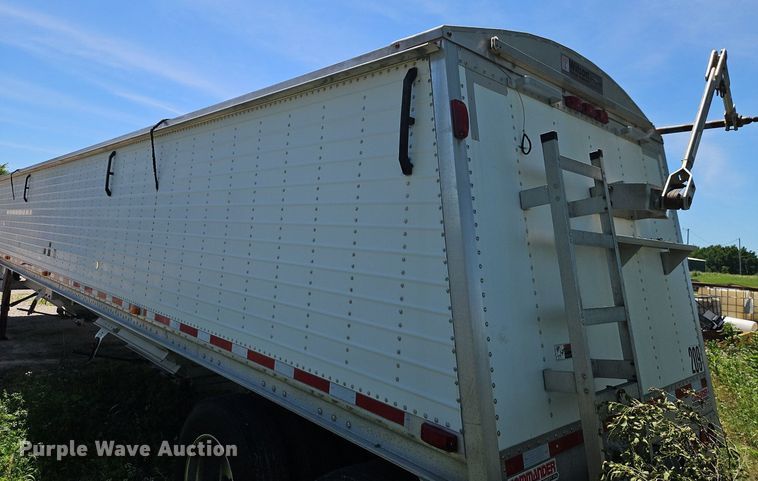 image for item DR8639 2009 Wilson DWH-500C grain trailer