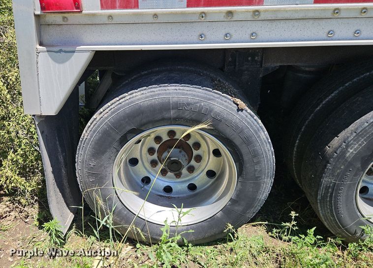 image for item DR8639 2009 Wilson DWH-500C grain trailer