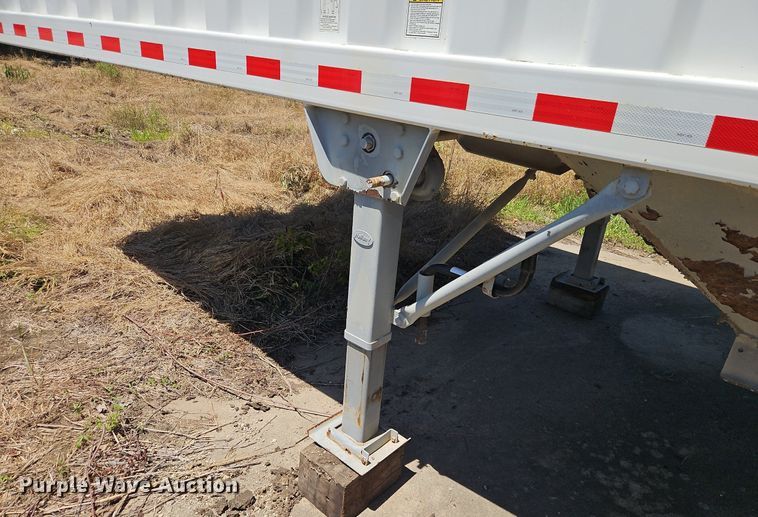 image for item DR8640 2017 Jet bottom dump trailer