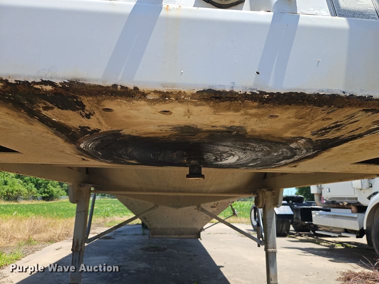 image for item DR8640 2017 Jet bottom dump trailer