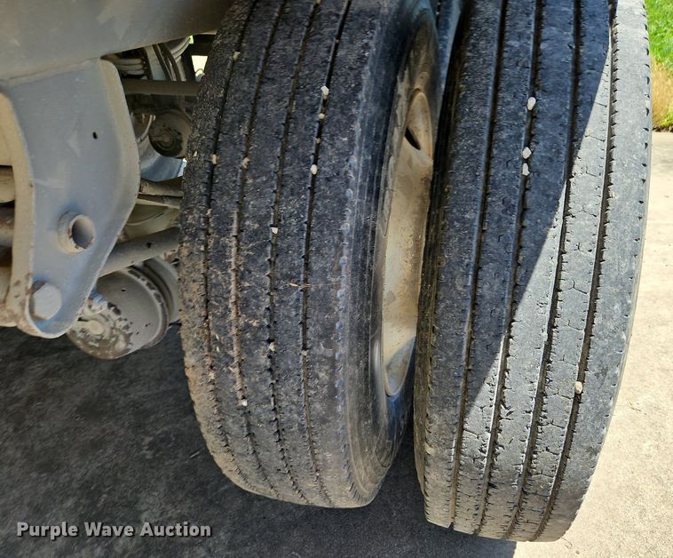 image for item DR8640 2017 Jet bottom dump trailer