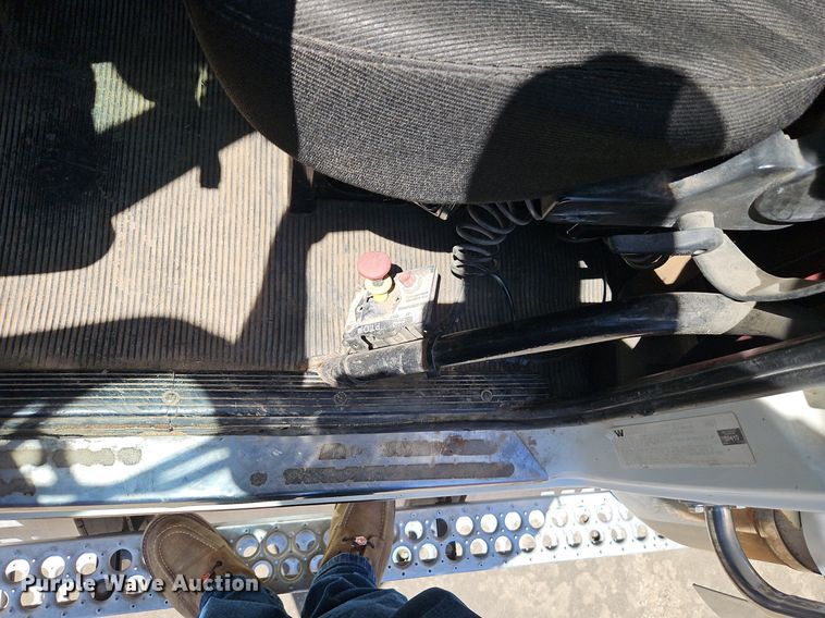 image for item DR8641 2009 Western Star semi truck