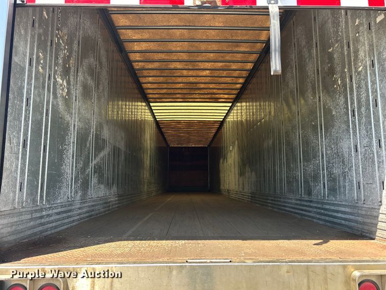 image for item DS0865 2002 Utility  VS2DC dry van trailer