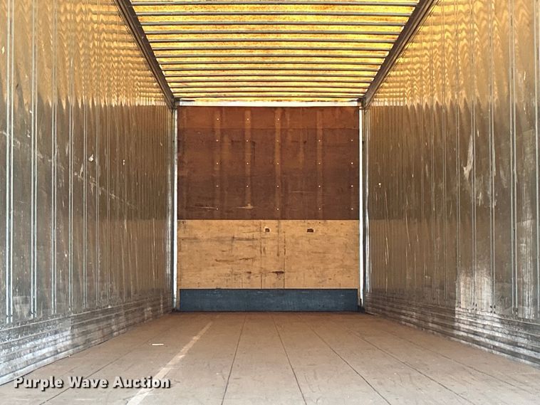 image for item DS0868 2002 Utility  VS2DC dry van trailer