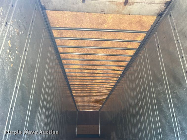 image for item DS0868 2002 Utility  VS2DC dry van trailer