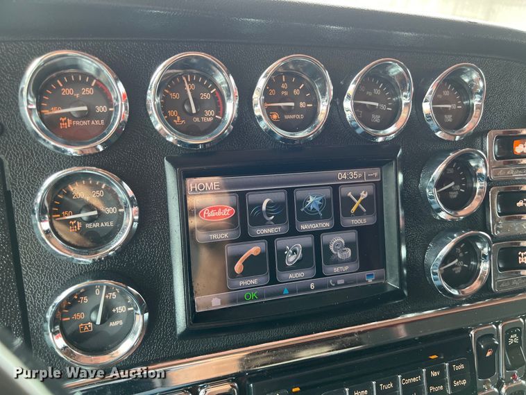 image for item DS3112 2012 Peterbilt 389 semi truck