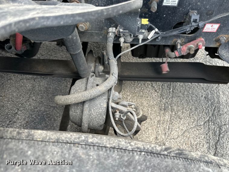 image for item DS4170 2019 Freightliner  Cascadia semi truck