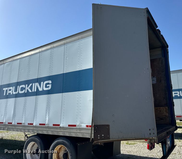 image for item DS5558 1986 Fruehauf  FB91F248LLW2 dry van trailer