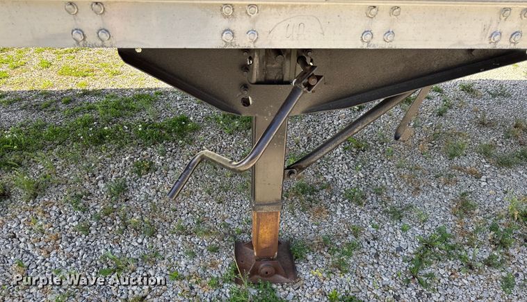 image for item DS5560 1987 Stoughton  ASVW-485T-S-C-WEDGE dry van trailer