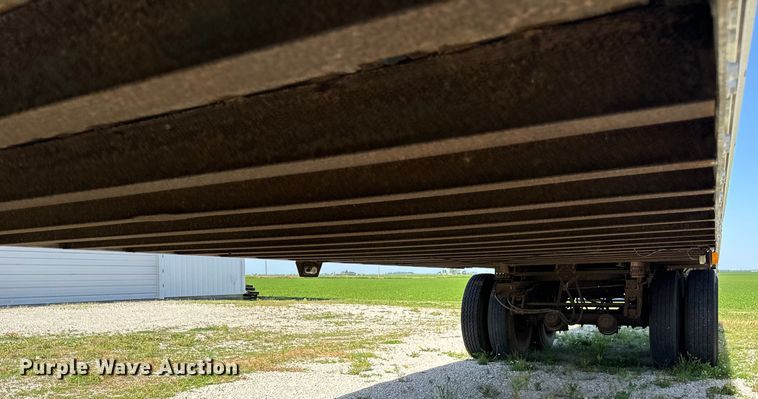 image for item DS5560 1987 Stoughton  ASVW-485T-S-C-WEDGE dry van trailer