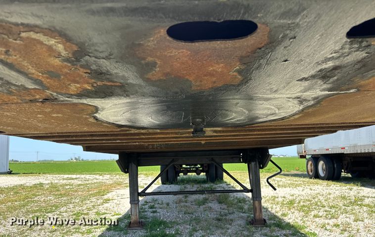 image for item DS5560 1987 Stoughton  ASVW-485T-S-C-WEDGE dry van trailer