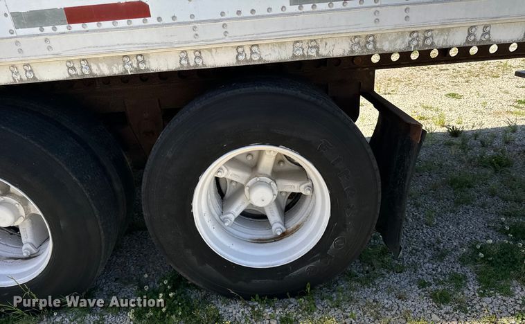 image for item DS5560 1987 Stoughton  ASVW-485T-S-C-WEDGE dry van trailer