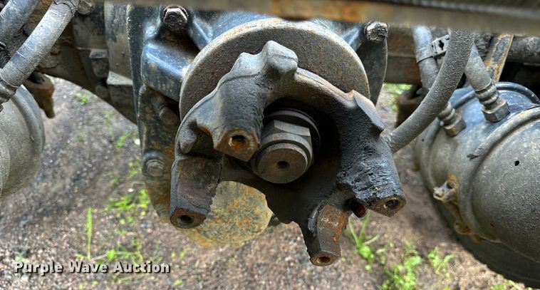 image for item DS5580 2019 International  LT625 semi truck