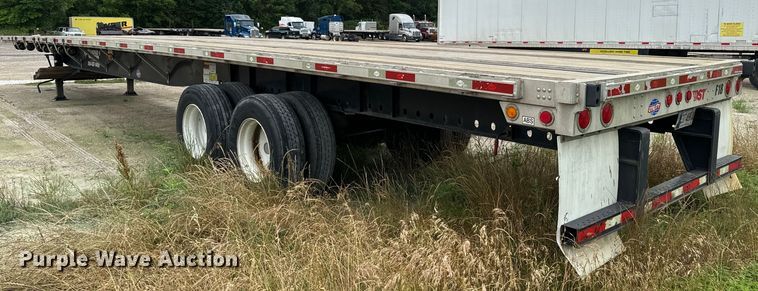 image for item DX0675 2015 Utility flatbed trailer