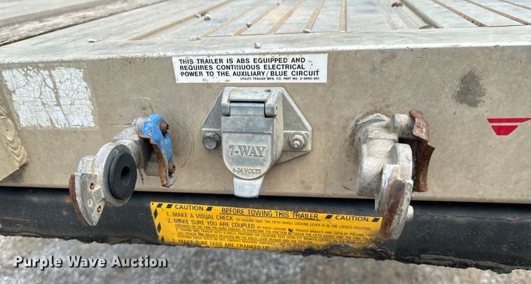 image for item DX0681 2015 Utility flatbed trailer