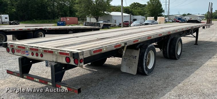 image for item DX0682 2014 Utility flatbed trailer