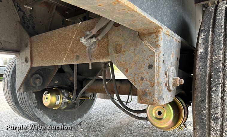 image for item DX0682 2014 Utility flatbed trailer