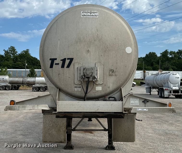 image for item DX0796 2013 Polar tank trailer