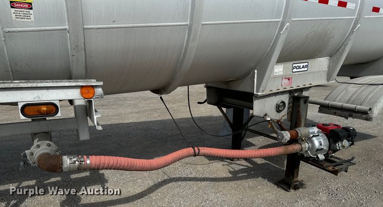 image for item DX0798 2014 Polar tank trailer