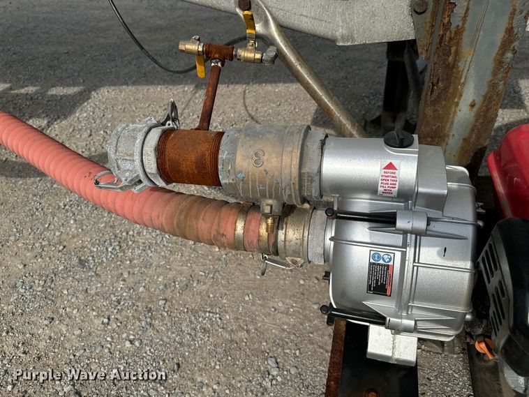 image for item DX0798 2014 Polar tank trailer