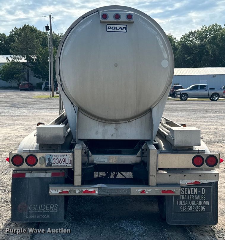 image for item DX0799 2015 Polar tank trailer