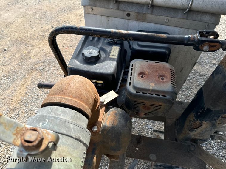 image for item DX0799 2015 Polar tank trailer