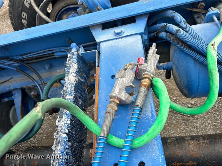 image for item EG0679 1996 Peterbilt  377 semi truck