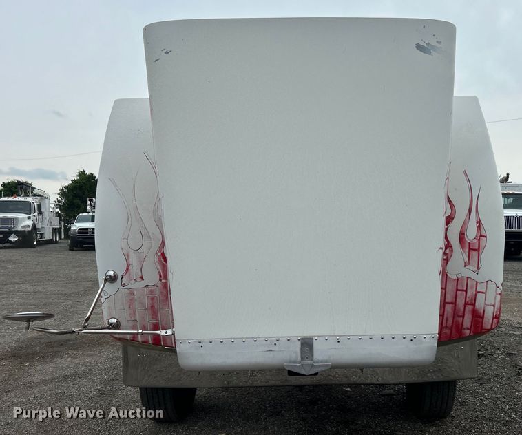 image for item EG0679 1996 Peterbilt  377 semi truck