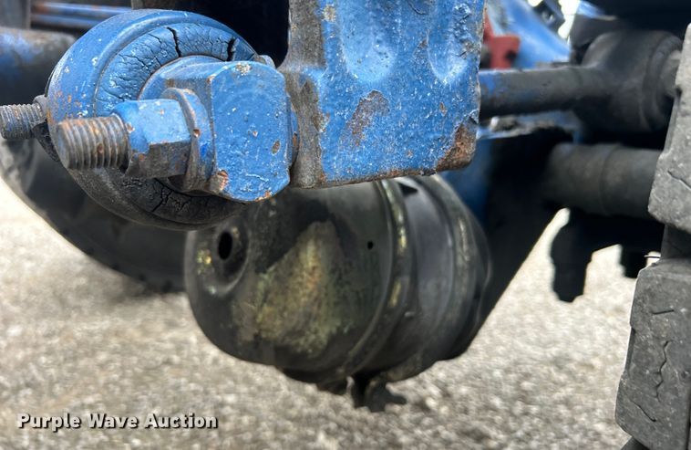 image for item EG0679 1996 Peterbilt  377 semi truck