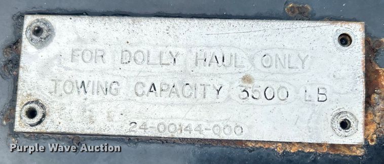 image for item EG0686 2002 Freightliner  Century Class semi truck