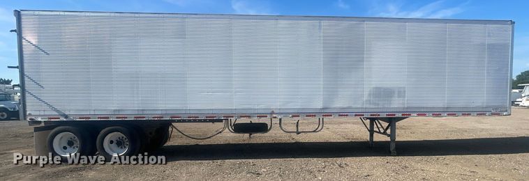 image for item EG0696 1982 Hobbs dry van trailer