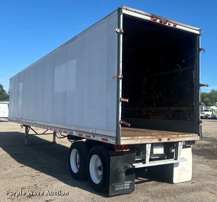 image for item EG0696 1982 Hobbs dry van trailer