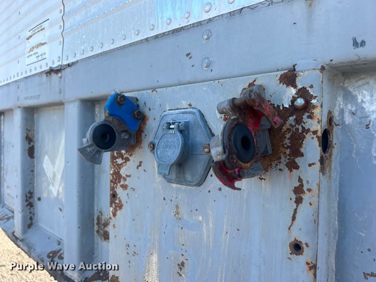 image for item EG0696 1982 Hobbs dry van trailer