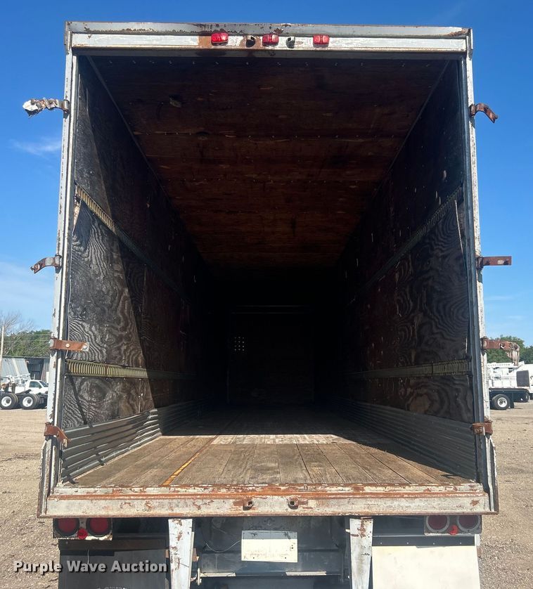 image for item EG0696 1982 Hobbs dry van trailer