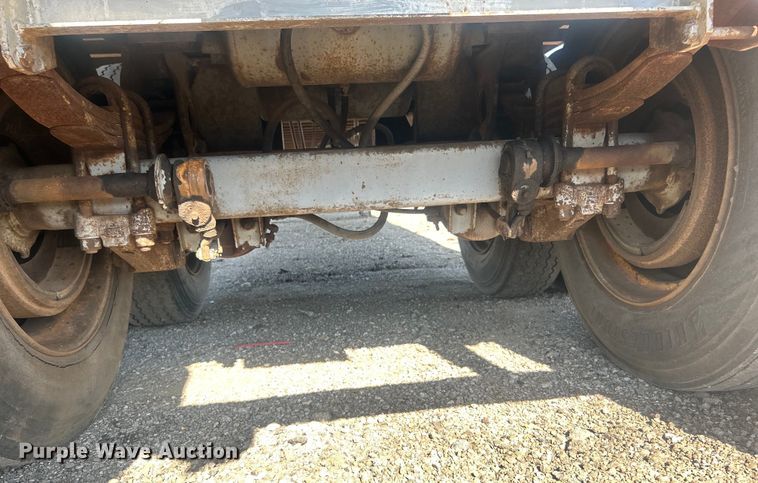 image for item EG0696 1982 Hobbs dry van trailer