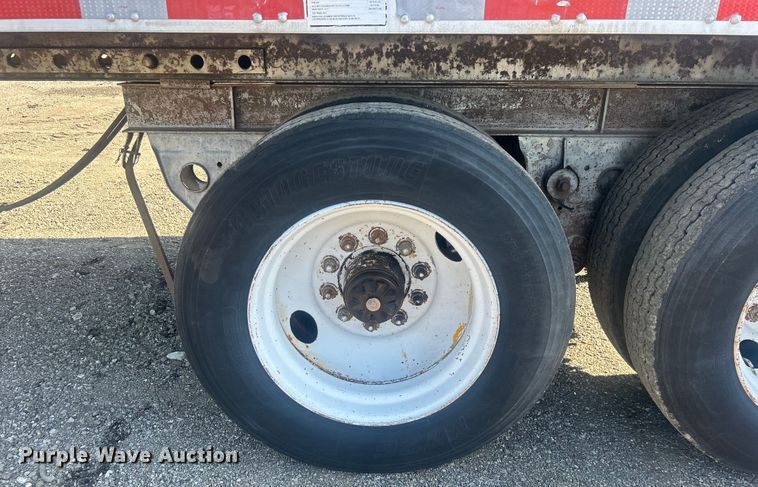 image for item EG0696 1982 Hobbs dry van trailer